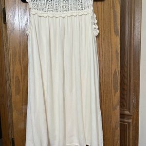 Sable sky sleeveless dress with lace Detailing in Cream